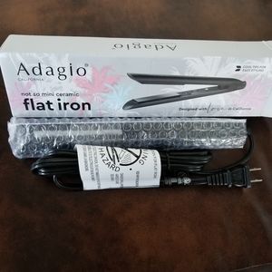 Adagio Not So Mini Flat Iron